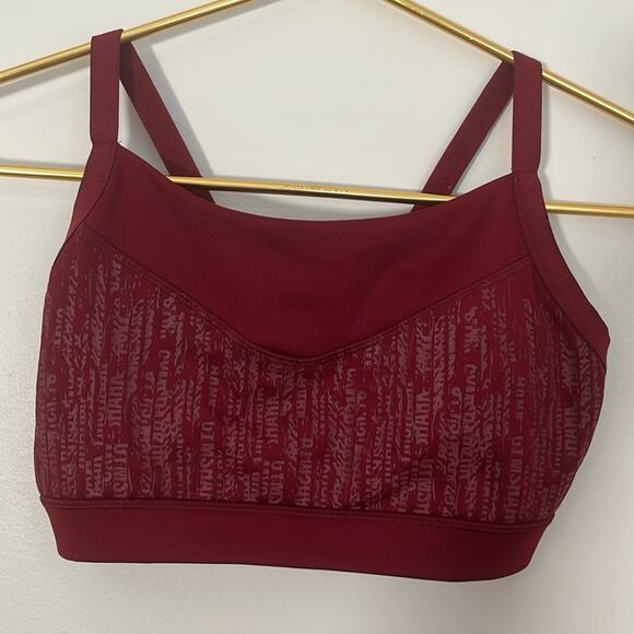 Gymshark Combat Sports Bra in Claret - Picture 1 of 5